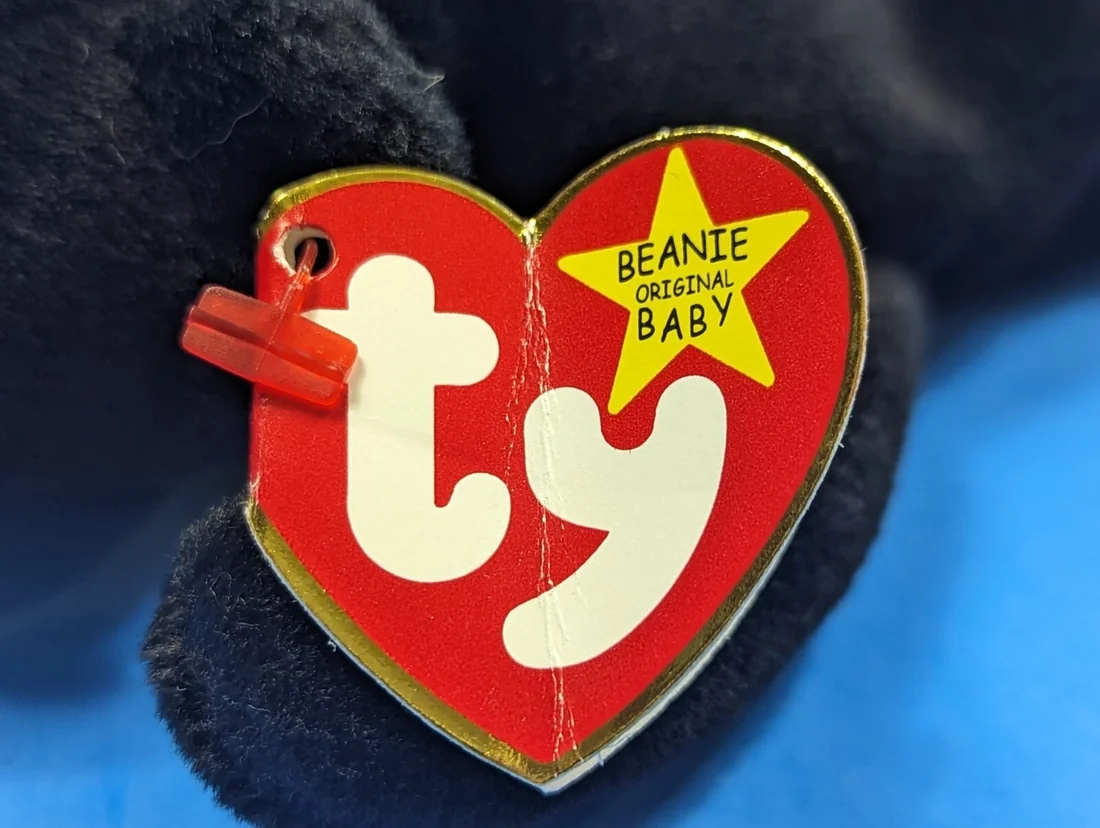 Visual for this record: A 1993 trademark filing marks Beanie Babies' commercial start
